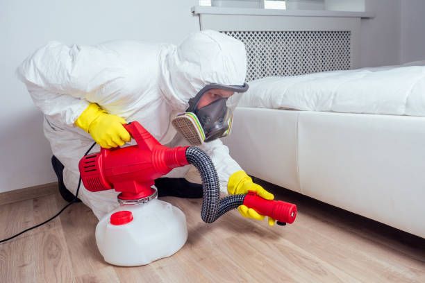 Best Pest Prevention Services  in Indnola, IA
